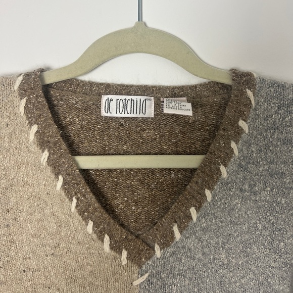 Vintage De Rotchild Beige Gray Angora Silk Embroidered Colorblock Y2K Sweater - Picture 4 of 9
